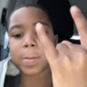 Meet your Posher, Lee